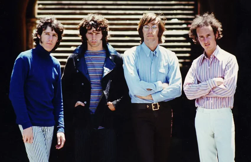 The Doors Band Yang Terinspirasi Pada Judul Buku Inggris